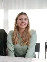 Parfums, regards et velours